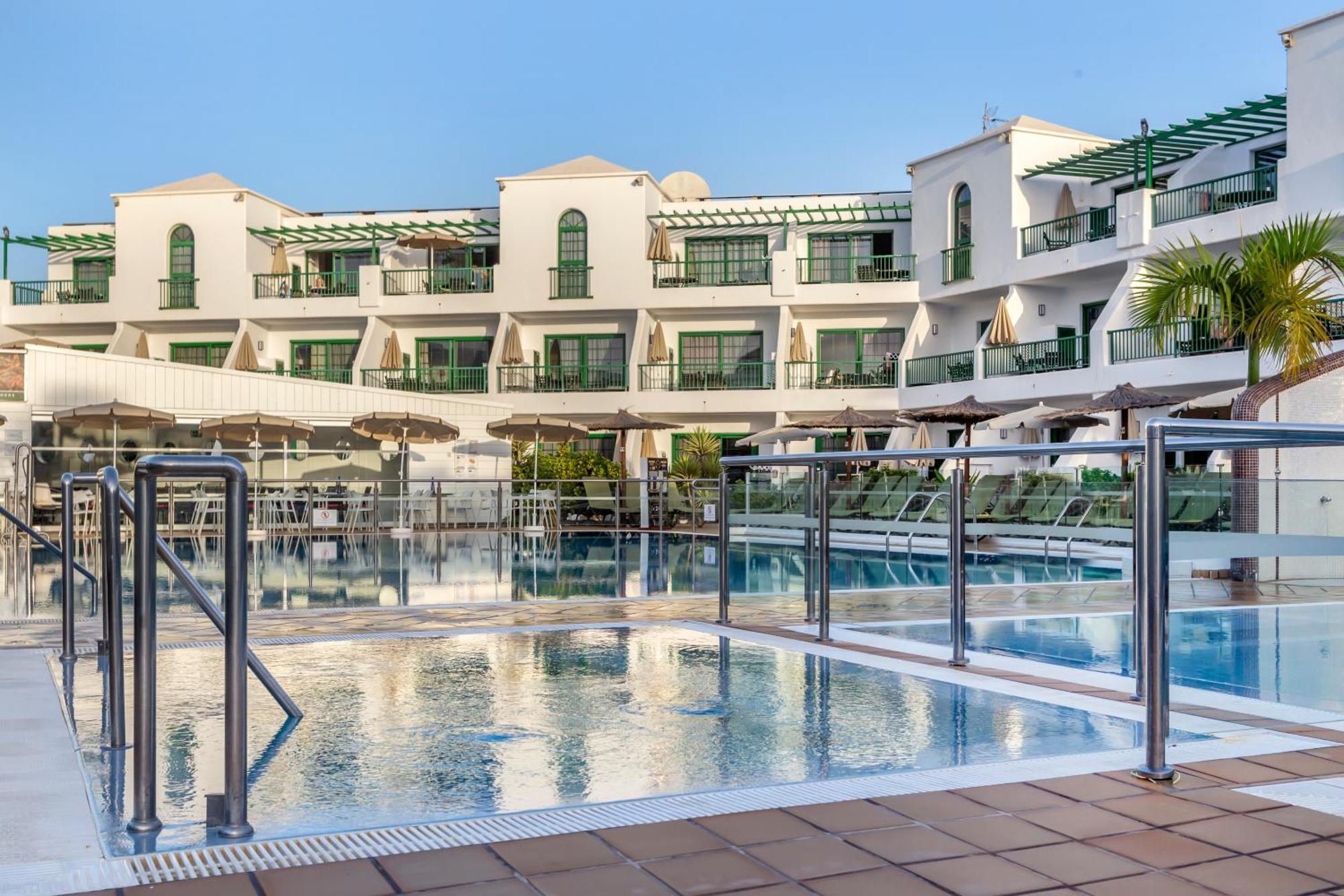 Club Del Carmen Aparthotel Puerto del Carmen  Exterior foto