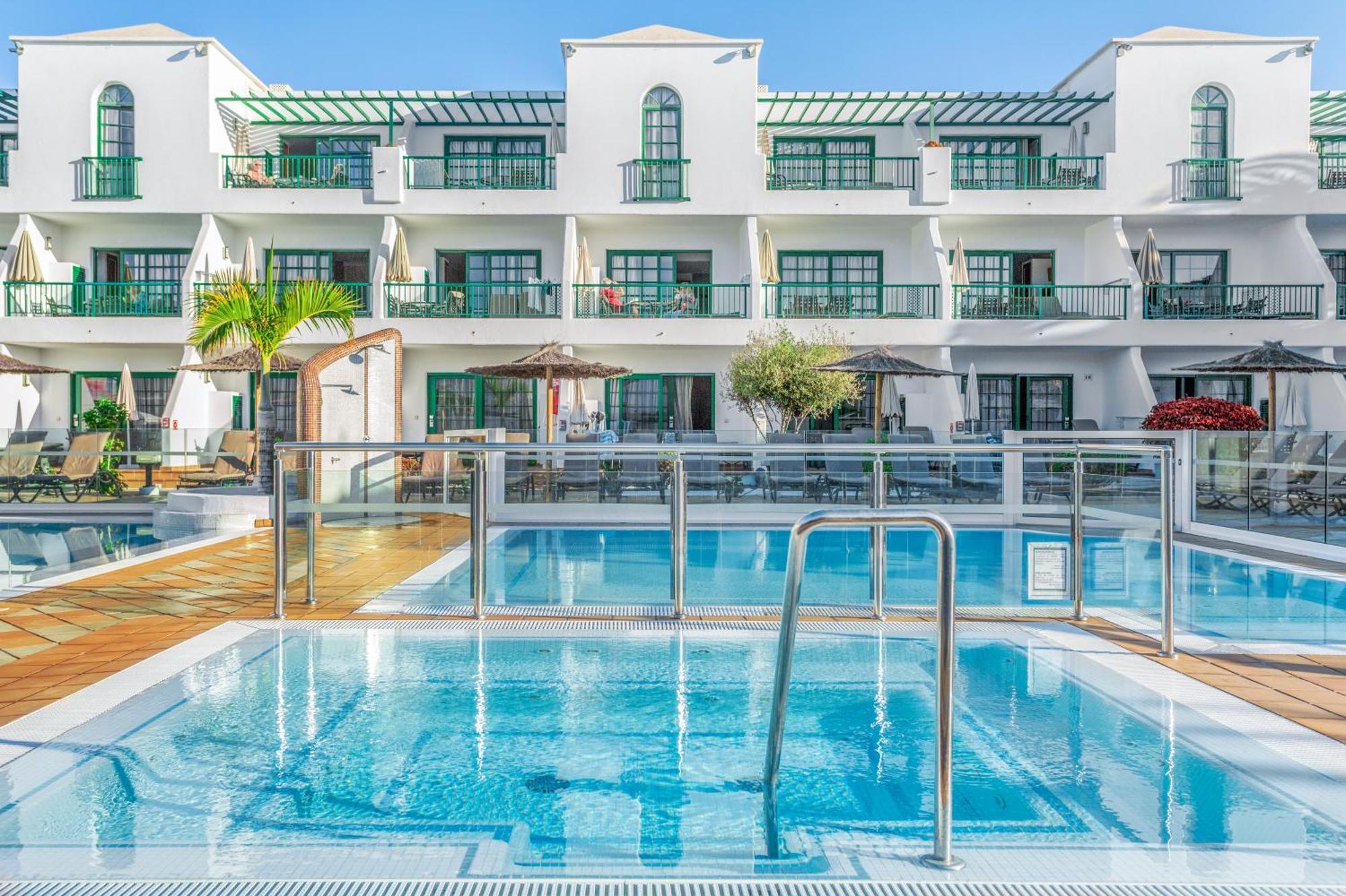 Club Del Carmen Aparthotel Puerto del Carmen  Exterior foto