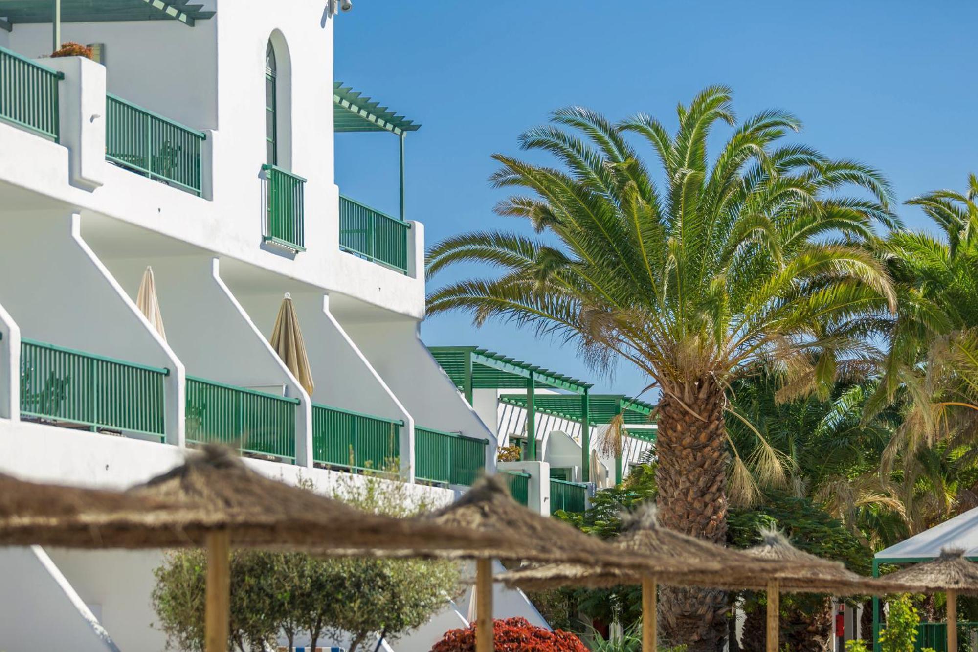 Club Del Carmen Aparthotel Puerto del Carmen  Exterior foto