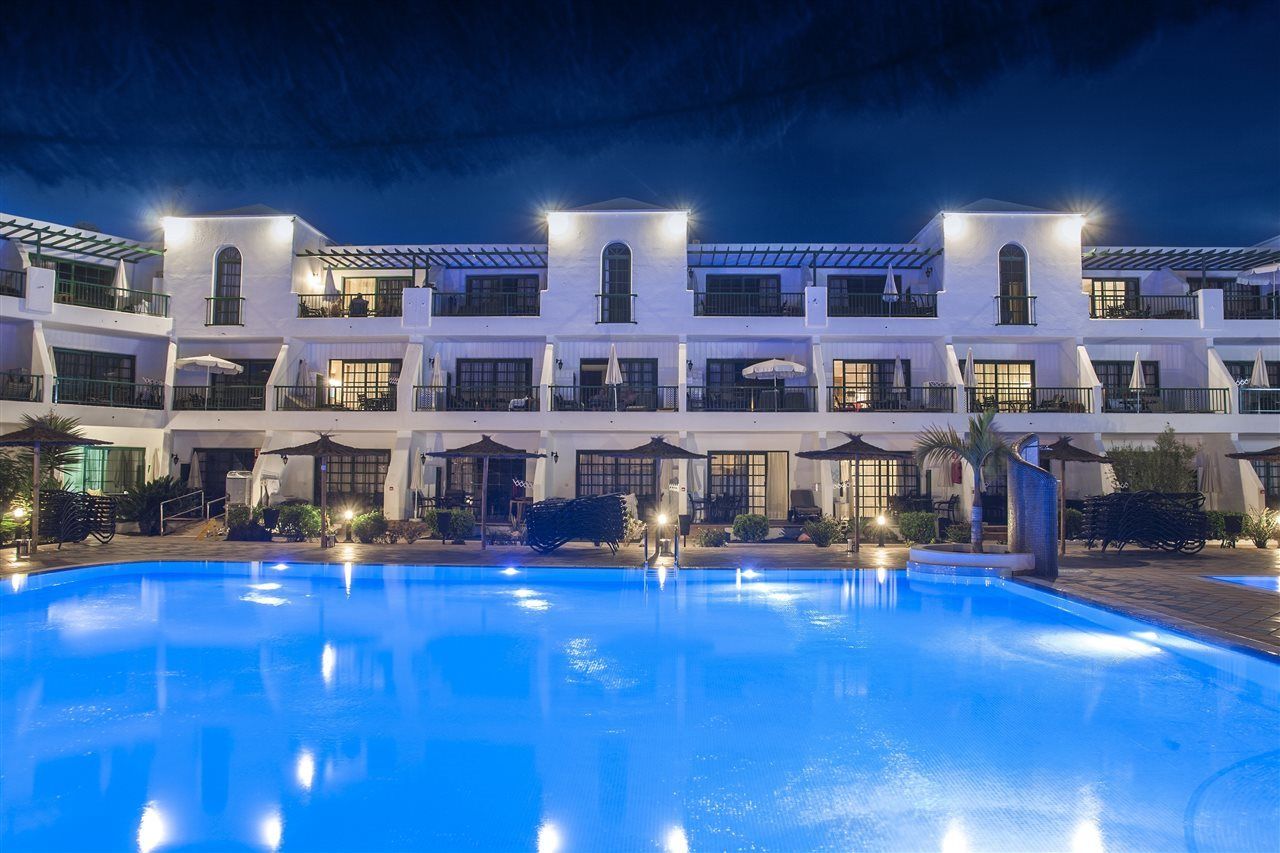 Club Del Carmen Aparthotel Puerto del Carmen  Exterior foto